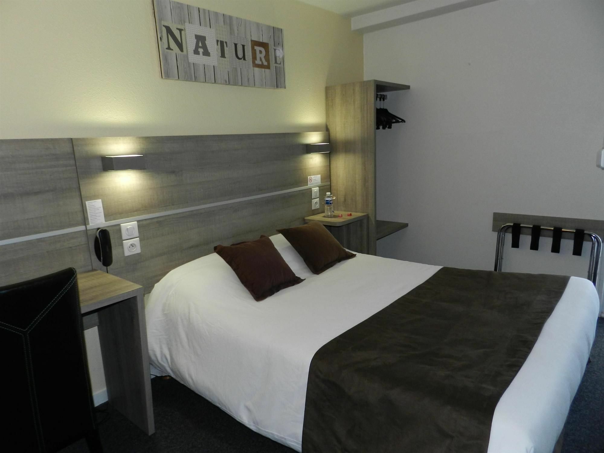Hotel Kyriad Montauban Camera foto